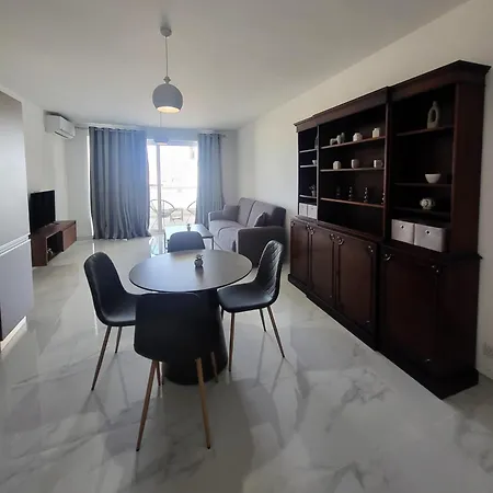 Apartament Saphire 181 *