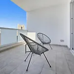 Spacious With Large Terrace Apartment *