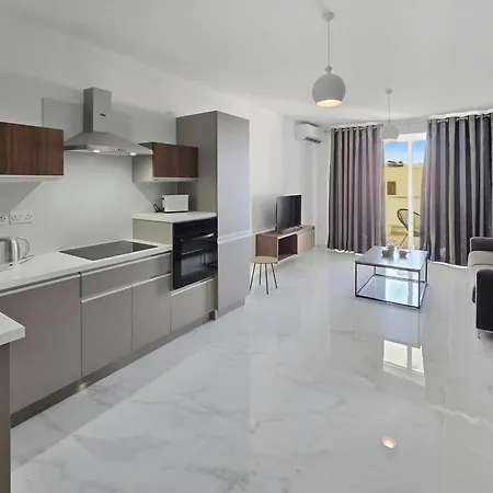Spacious With Large Terrace Apartamento *